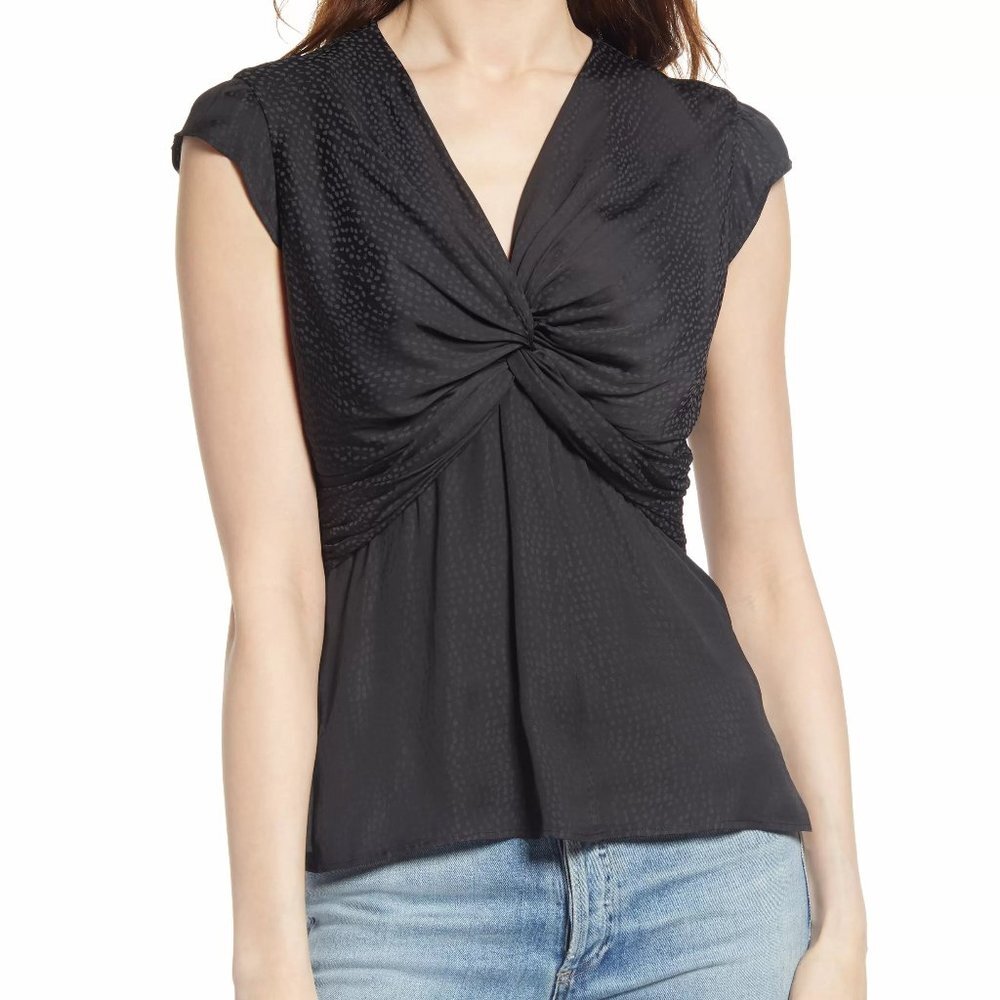 Chelsea28 Jacquard Twist Front Top